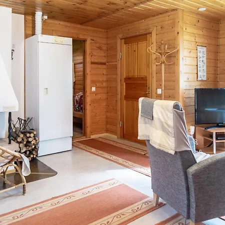 Pikkupuro By Interhome * 塔库沃里