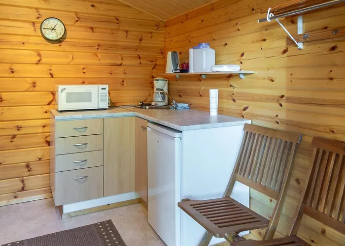 Pikkupuro By Interhome 塔库沃里